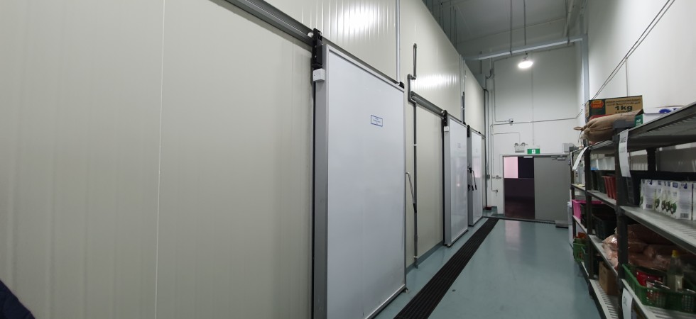 coldroom for frozen and chilled foods